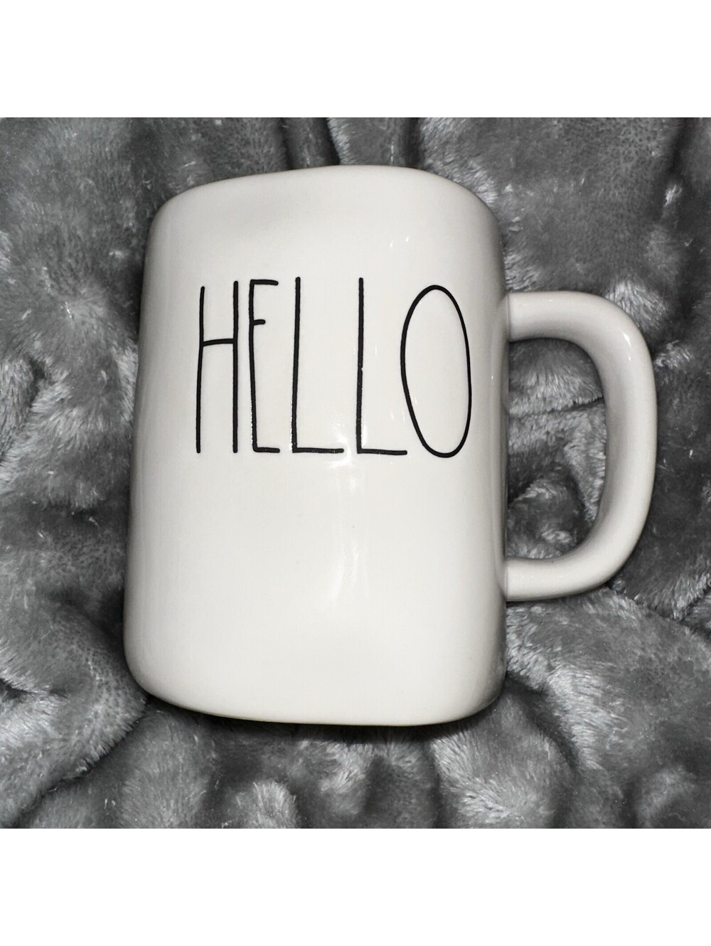 Rae Dunn “HELLO” Artisan Collection By Magenta Large Mug EUC